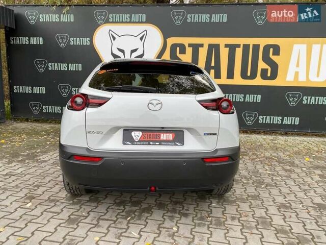 Мазда MX-30 2020 в Хмельницком на Automoto.ua Белый Мазда MX-30, объемом двигателя 0 л и пробегом 32 тыс. км за 15700 $, фото 6 на Automoto.ua