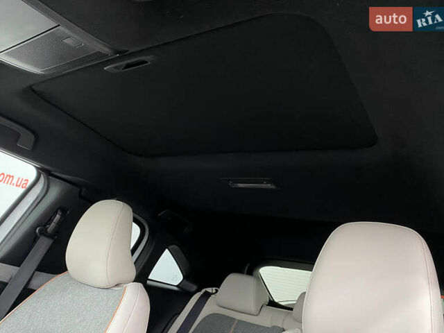 Белый Мазда MX-30, объемом двигателя 0 л и пробегом 139 тыс. км за 13950 $, фото 49 на Automoto.ua