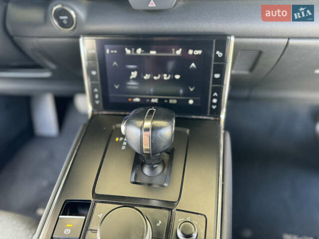 Білий Мазда MX-30, об'ємом двигуна 0 л та пробігом 37 тис. км за 16500 $, фото 19 на Automoto.ua