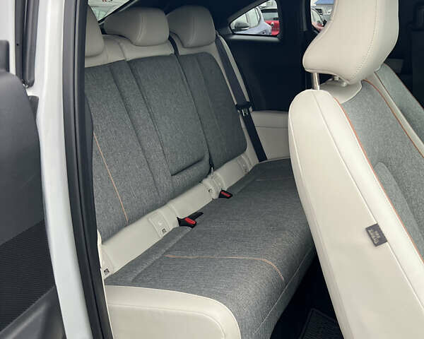 Білий Мазда MX-30, об'ємом двигуна 0 л та пробігом 42 тис. км за 15200 $, фото 24 на Automoto.ua