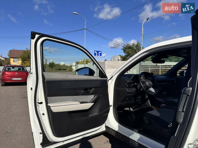 Мазда MX-30 2021 в Киеве на Automoto.ua Белый Мазда MX-30, объемом двигателя 0 л и пробегом 24 тыс. км за 15500 $, фото 15 на Automoto.ua