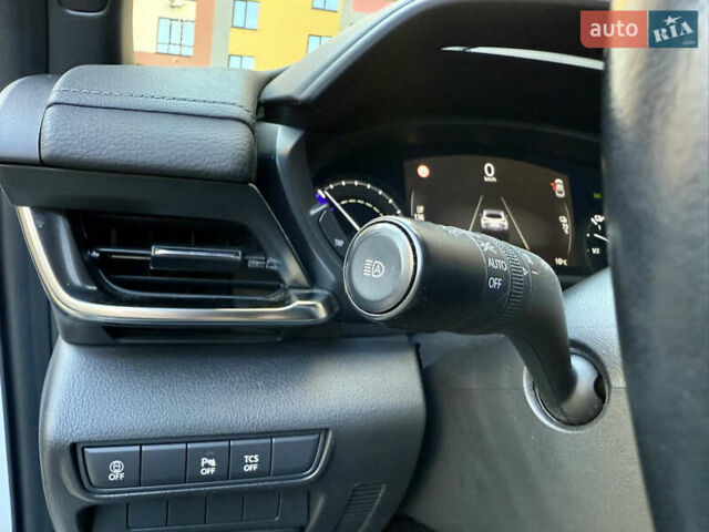 Белый Мазда MX-30, объемом двигателя 0 л и пробегом 64 тыс. км за 14000 $, фото 26 на Automoto.ua