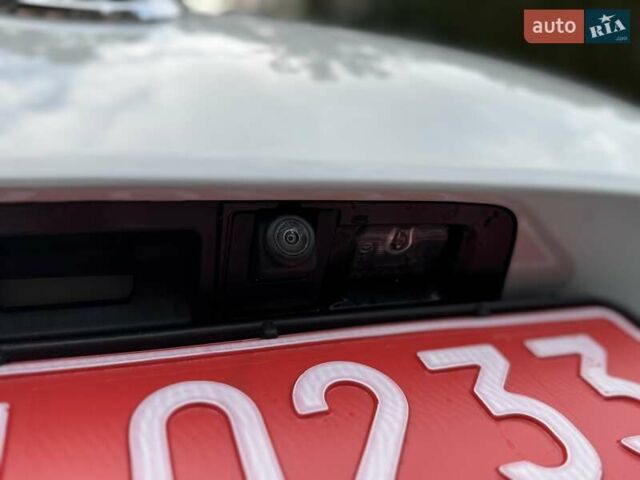 Белый Мазда MX-30, объемом двигателя 0 л и пробегом 33 тыс. км за 14950 $, фото 128 на Automoto.ua