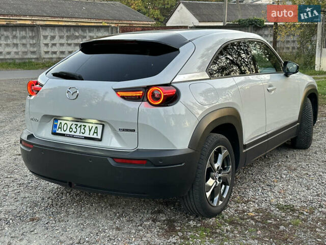 Мазда MX-30 2021 в Мукачеве на Automoto.ua Белый Мазда MX-30, объемом двигателя 0 л и пробегом 61 тыс. км за 14800 $, фото 6 на Automoto.ua