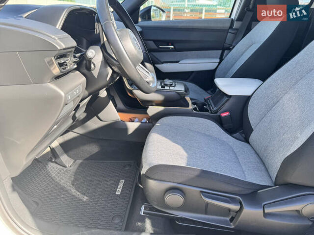 Мазда MX-30 2021 в Киеве на Automoto.ua Белый Мазда MX-30, объемом двигателя 0 л и пробегом 24 тыс. км за 15500 $, фото 21 на Automoto.ua