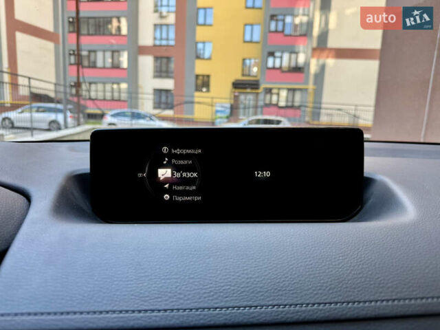 Белый Мазда MX-30, объемом двигателя 0 л и пробегом 64 тыс. км за 14000 $, фото 29 на Automoto.ua