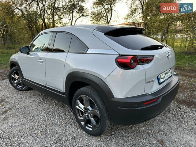 Мазда MX-30 2021 в Мукачеве на Automoto.ua Белый Мазда MX-30, объемом двигателя 0 л и пробегом 61 тыс. км за 14800 $, фото 29 на Automoto.ua