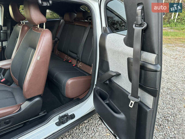 Мазда MX-30 2021 в Мукачеве на Automoto.ua Белый Мазда MX-30, объемом двигателя 0 л и пробегом 61 тыс. км за 14800 $, фото 11 на Automoto.ua