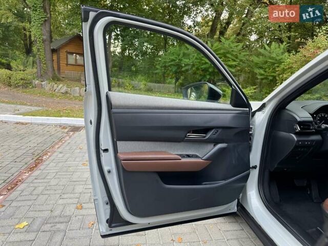 Белый Мазда MX-30, объемом двигателя 0 л и пробегом 33 тыс. км за 14950 $, фото 75 на Automoto.ua