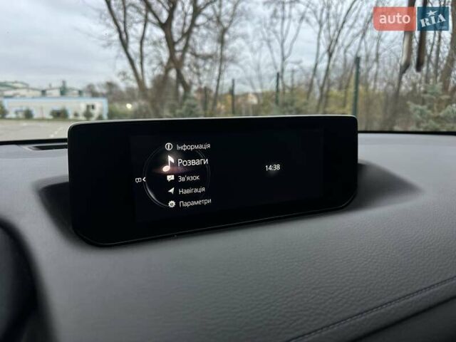 Белый Мазда MX-30, объемом двигателя 0 л и пробегом 69 тыс. км за 14100 $, фото 23 на Automoto.ua