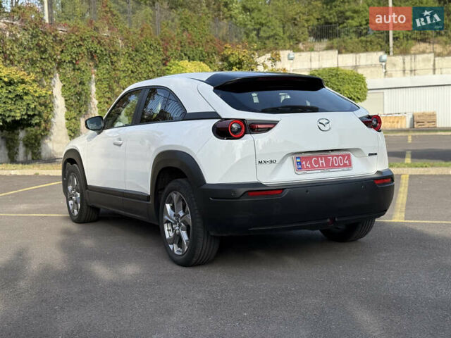 Білий Мазда MX-30, об'ємом двигуна 0 л та пробігом 33 тис. км за 14850 $, фото 52 на Automoto.ua