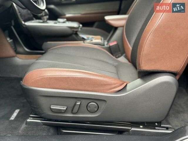 Белый Мазда MX-30, объемом двигателя 0 л и пробегом 33 тыс. км за 14950 $, фото 78 на Automoto.ua