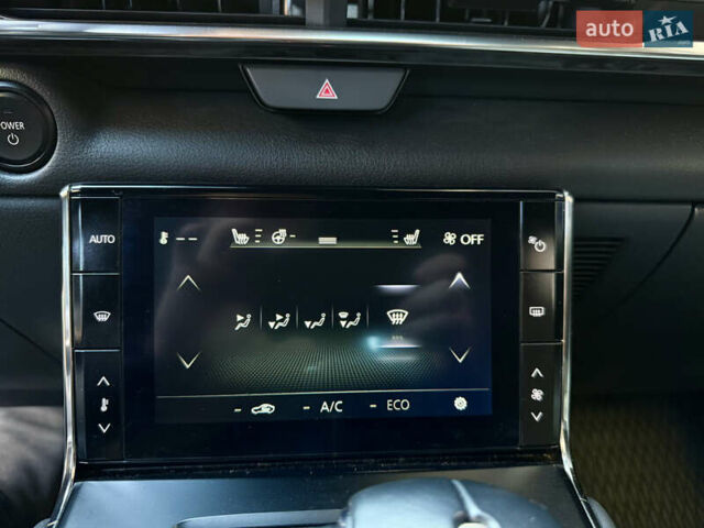 Белый Мазда MX-30, объемом двигателя 0 л и пробегом 64 тыс. км за 14000 $, фото 36 на Automoto.ua