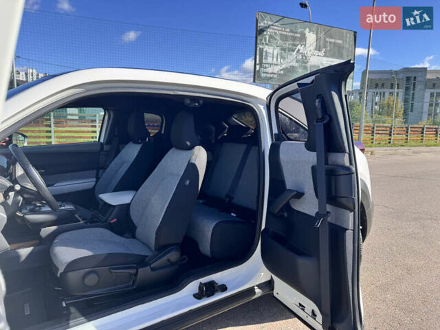 Мазда MX-30 2021 в Киеве на Automoto.ua Белый Мазда MX-30, объемом двигателя 0 л и пробегом 24 тыс. км за 15500 $, фото 16 на Automoto.ua