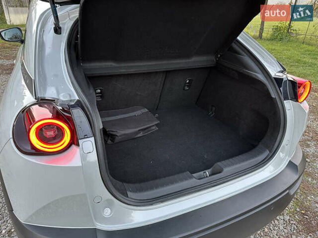 Мазда MX-30 2021 в Мукачеве на Automoto.ua Белый Мазда MX-30, объемом двигателя 0 л и пробегом 61 тыс. км за 14800 $, фото 8 на Automoto.ua