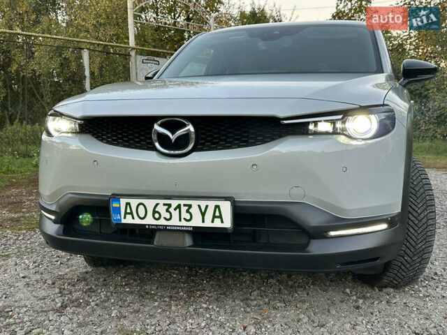 Мазда MX-30 2021 в Мукачеве на Automoto.ua Белый Мазда MX-30, объемом двигателя 0 л и пробегом 61 тыс. км за 14800 $, фото 2 на Automoto.ua
