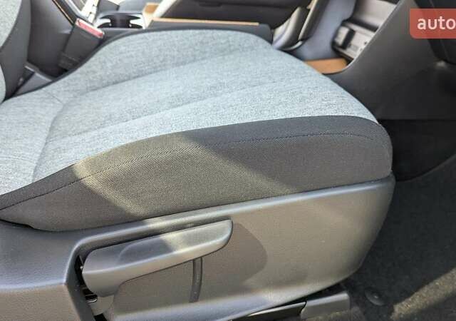 Белый Мазда MX-30, объемом двигателя 0 л и пробегом 105 тыс. км за 13800 $, фото 44 на Automoto.ua