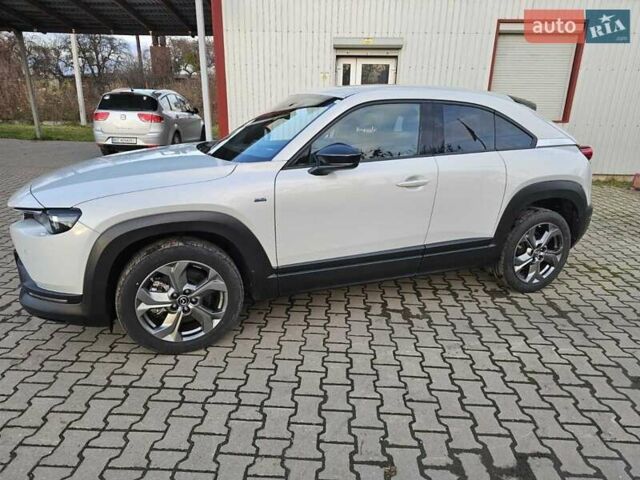 Білий Мазда MX-30, об'ємом двигуна 0 л та пробігом 12 тис. км за 14900 $, фото 18 на Automoto.ua