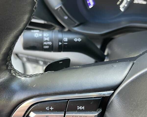 Белый Мазда MX-30, объемом двигателя 0 л и пробегом 26 тыс. км за 14400 $, фото 60 на Automoto.ua