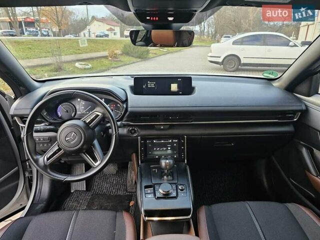 Білий Мазда MX-30, об'ємом двигуна 0 л та пробігом 12 тис. км за 14900 $, фото 10 на Automoto.ua