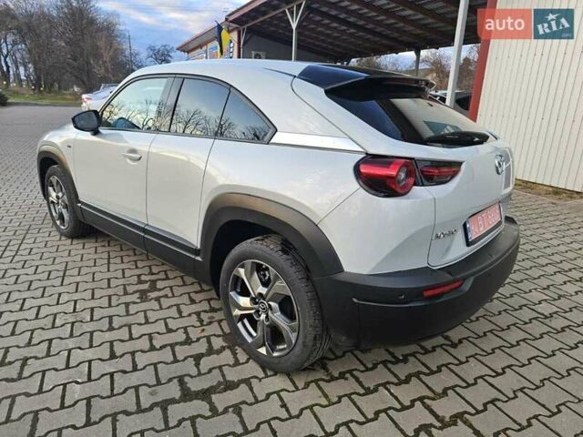 Білий Мазда MX-30, об'ємом двигуна 0 л та пробігом 12 тис. км за 14900 $, фото 20 на Automoto.ua