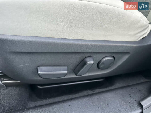 Черный Мазда MX-30, объемом двигателя 0 л и пробегом 36 тыс. км за 15200 $, фото 53 на Automoto.ua