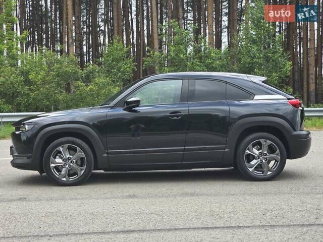 Черный Мазда MX-30, объемом двигателя 0 л и пробегом 79 тыс. км за 14799 $, фото 4 на Automoto.ua