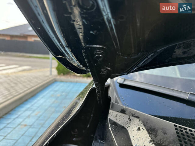 Черный Мазда MX-30, объемом двигателя 0 л и пробегом 36 тыс. км за 15200 $, фото 80 на Automoto.ua