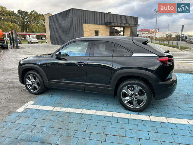 Черный Мазда MX-30, объемом двигателя 0 л и пробегом 36 тыс. км за 15200 $, фото 5 на Automoto.ua