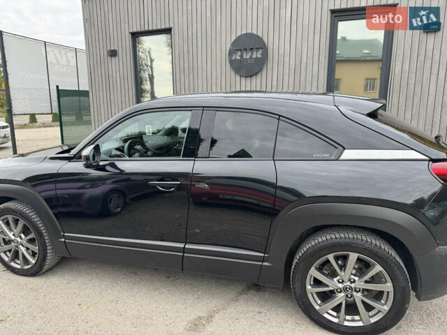 Мазда MX-30 2020 в Тернополе на Automoto.ua Черный Мазда MX-30, объемом двигателя 0 л и пробегом 65 тыс. км за 14500 $, фото 6 на Automoto.ua