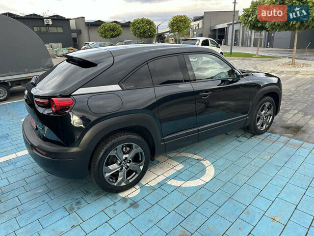 Мазда MX-30 2020 в Луцке на Automoto.ua Черный Мазда MX-30, объемом двигателя 0 л и пробегом 36 тыс. км за 15900 $, фото 10 на Automoto.ua