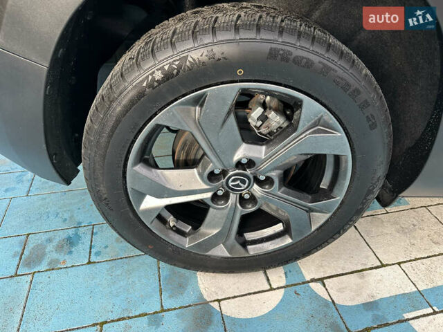 Черный Мазда MX-30, объемом двигателя 0 л и пробегом 36 тыс. км за 15200 $, фото 37 на Automoto.ua