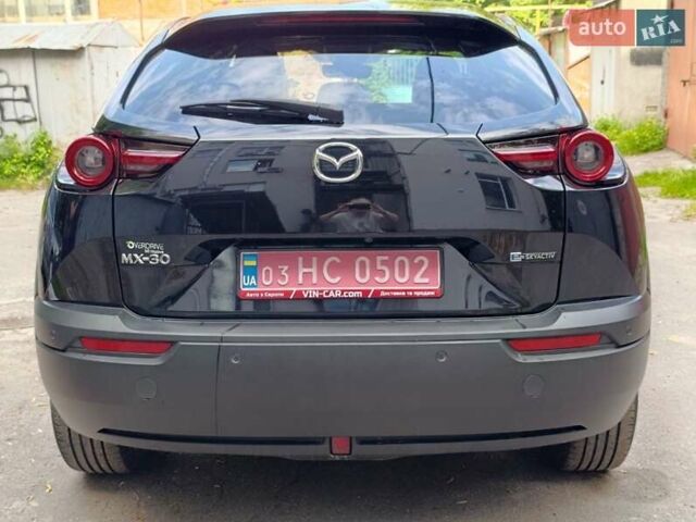 Черный Мазда MX-30, объемом двигателя 0 л и пробегом 75 тыс. км за 14000 $, фото 15 на Automoto.ua