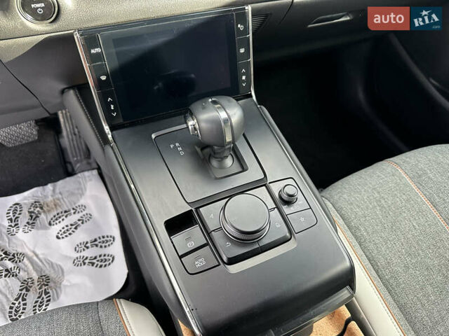 Черный Мазда MX-30, объемом двигателя 0 л и пробегом 36 тыс. км за 15200 $, фото 63 на Automoto.ua