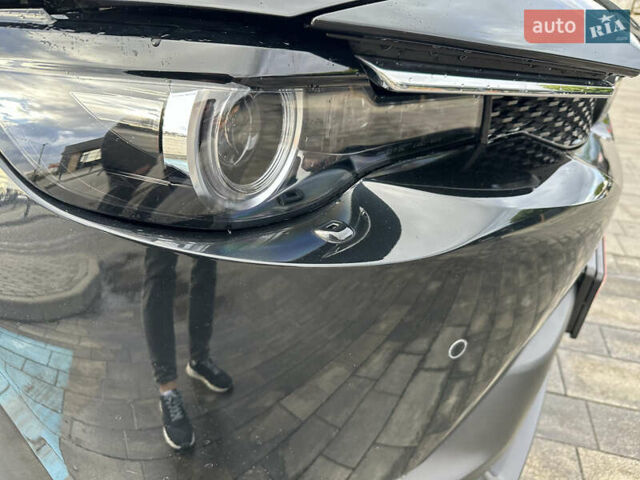Черный Мазда MX-30, объемом двигателя 0 л и пробегом 36 тыс. км за 15200 $, фото 42 на Automoto.ua