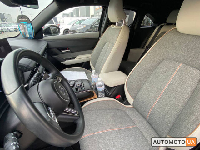 Мазда MX-30 2020 в Мукачеве на Automoto.ua Черный Мазда MX-30, объемом двигателя 35 л и пробегом 27 тыс. км за 16990 $, фото 13 на Automoto.ua