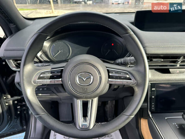 Черный Мазда MX-30, объемом двигателя 0 л и пробегом 36 тыс. км за 15200 $, фото 60 на Automoto.ua