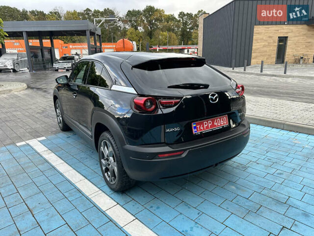 Черный Мазда MX-30, объемом двигателя 0 л и пробегом 36 тыс. км за 15200 $, фото 7 на Automoto.ua