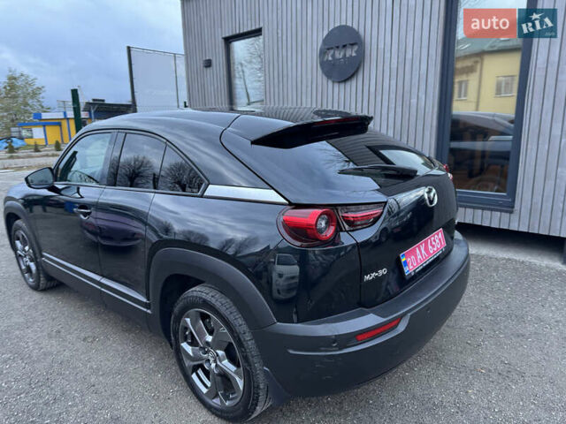 Черный Мазда MX-30, объемом двигателя 0 л и пробегом 68 тыс. км за 14500 $, фото 5 на Automoto.ua
