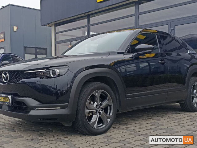 Черный Мазда MX-30, объемом двигателя 36 л и пробегом 25 тыс. км за 20500 $, фото 2 на Automoto.ua