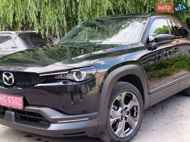 Черный Мазда MX-30, объемом двигателя 0 л и пробегом 75 тыс. км за 14000 $, фото 8 на Automoto.ua