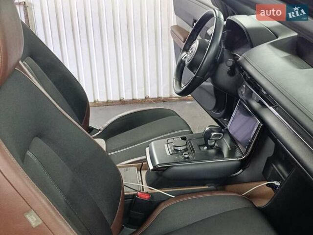 Черный Мазда MX-30, объемом двигателя 0 л и пробегом 75 тыс. км за 14000 $, фото 21 на Automoto.ua