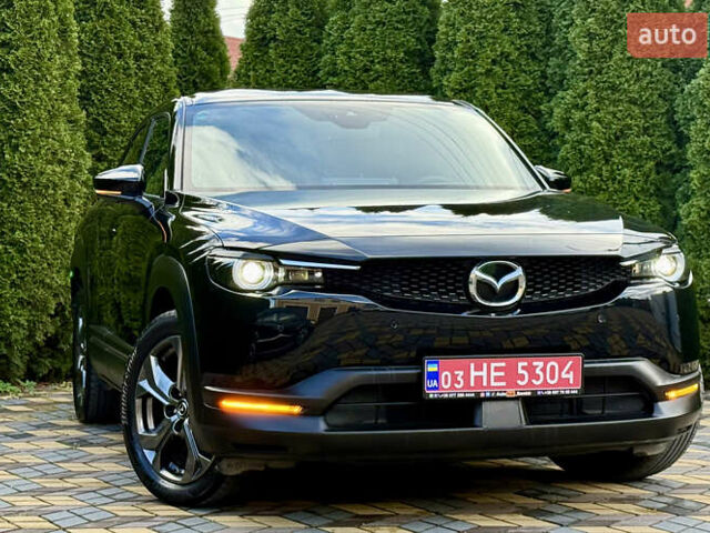 Мазда MX-30 2020 в Самборе на Automoto.ua Черный Мазда MX-30, объемом двигателя 0 л и пробегом 43 тыс. км за 13999 $, фото 1 на Automoto.ua
