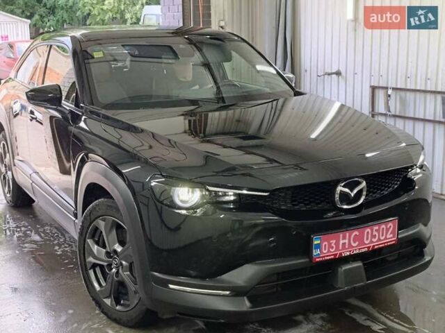 Черный Мазда MX-30, объемом двигателя 0 л и пробегом 75 тыс. км за 14000 $, фото 3 на Automoto.ua