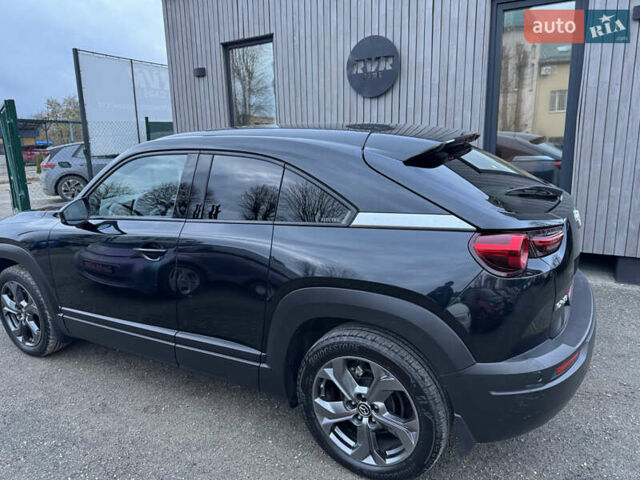 Черный Мазда MX-30, объемом двигателя 0 л и пробегом 68 тыс. км за 14500 $, фото 6 на Automoto.ua