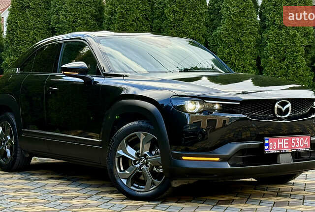Мазда MX-30 2020 в Самборе на Automoto.ua Черный Мазда MX-30, объемом двигателя 0 л и пробегом 43 тыс. км за 13999 $, фото 2 на Automoto.ua