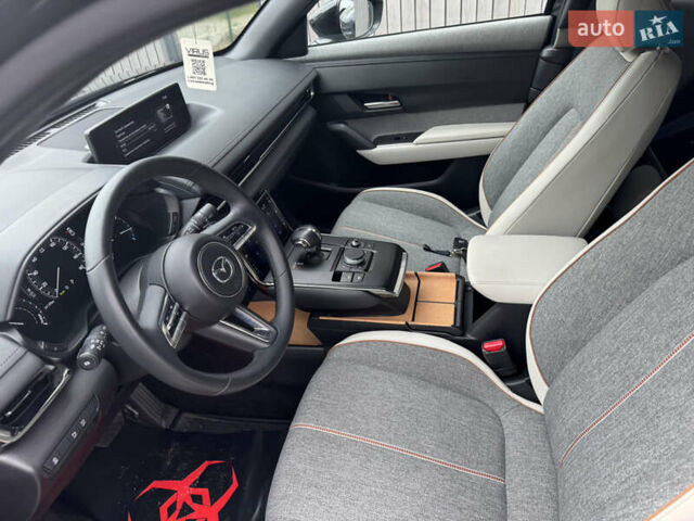 Мазда MX-30 2020 в Тернополе на Automoto.ua Черный Мазда MX-30, объемом двигателя 0 л и пробегом 65 тыс. км за 14500 $, фото 11 на Automoto.ua
