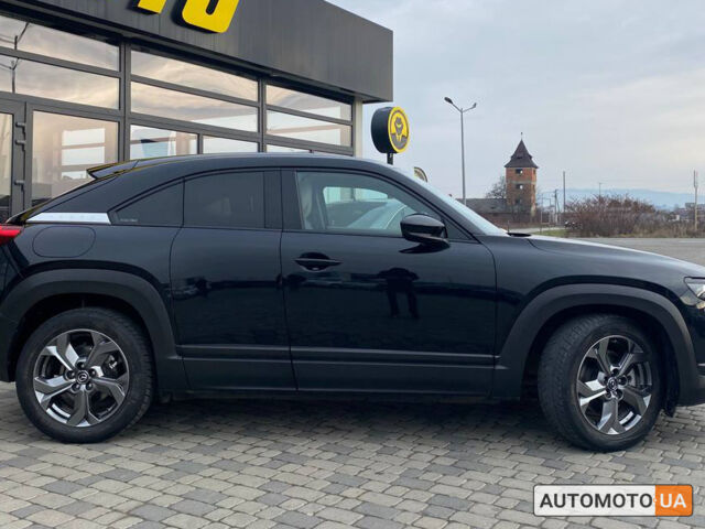 Мазда MX-30 2020 в Мукачеве на Automoto.ua Черный Мазда MX-30, объемом двигателя 35 л и пробегом 27 тыс. км за 16990 $, фото 7 на Automoto.ua