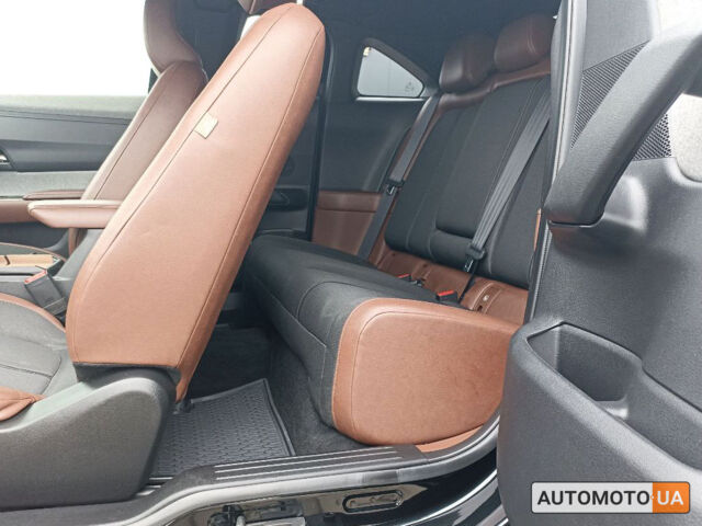 Черный Мазда MX-30, объемом двигателя 36 л и пробегом 25 тыс. км за 20500 $, фото 18 на Automoto.ua
