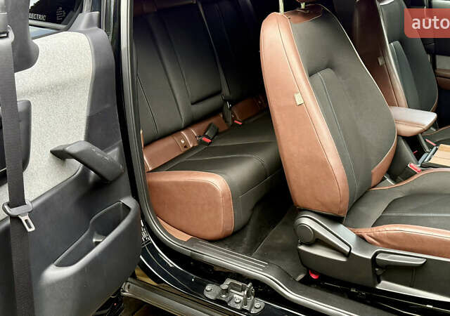 Мазда MX-30 2020 в Самборе на Automoto.ua Черный Мазда MX-30, объемом двигателя 0 л и пробегом 43 тыс. км за 13999 $, фото 40 на Automoto.ua